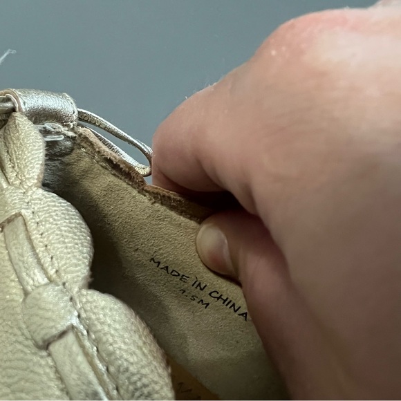 Jack Rogers Lucie Gold Metallic Leather Scalloped Ballet Flats with Bow Details - Picture 5 of 9